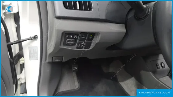 TOYOTA PRIUS 1.8