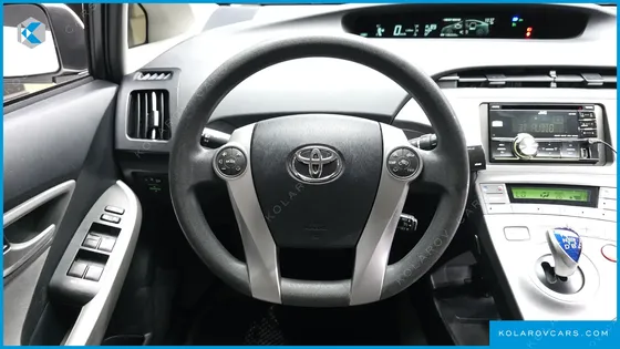 TOYOTA PRIUS 1.8 E