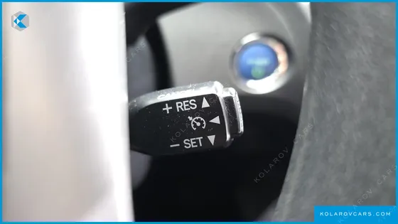 TOYOTA PRIUS 1.8 E