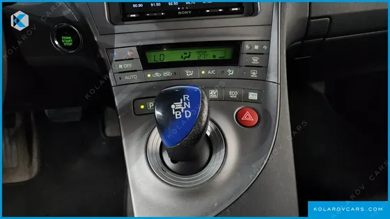 TOYOTA PRIUS 1.8 M