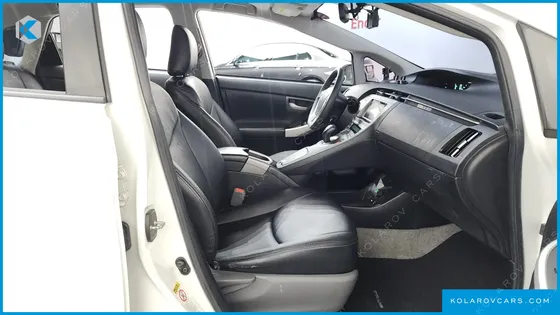 TOYOTA PRIUS 1.8 M