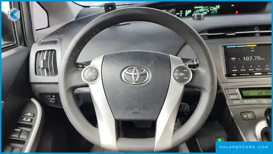 TOYOTA PRIUS 1.8 M