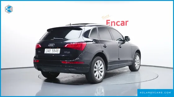 AUDI Q5 2.0 TDI QUATTRO DYNAMIC