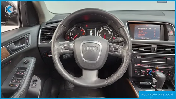 AUDI Q5 2.0 TDI QUATTRO DYNAMIC
