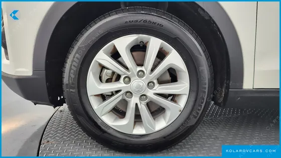 KGM - SSANGYONG TIVOLI GASOLINE 1.5 2WD