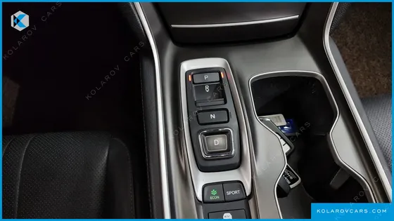 HONDA ACCORD 2.0 HYBRID TOURING
