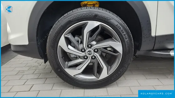 KGM - SSANGYONG KORANDO GASOLINE 1.5 4WD C7