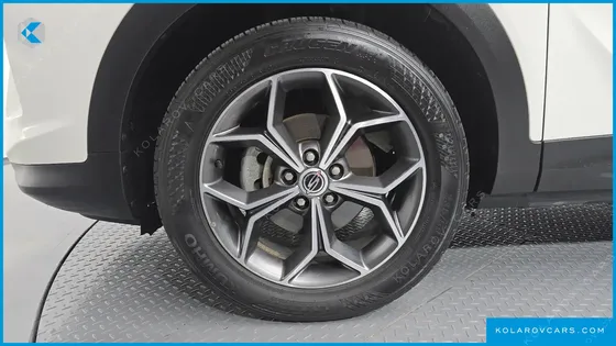 KGM - SSANGYONG KORANDO GASOLINE 1.5 4WD C5