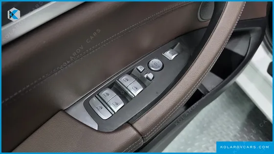 BMW IX3 M SPORTS