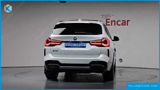 BMW IX3 M SPORTS