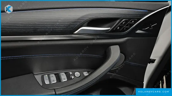 BMW IX3 M SPORTS