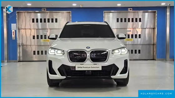 BMW IX3 M SPORTS