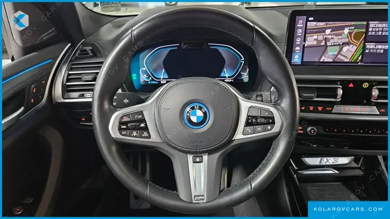 BMW IX3 M SPORTS