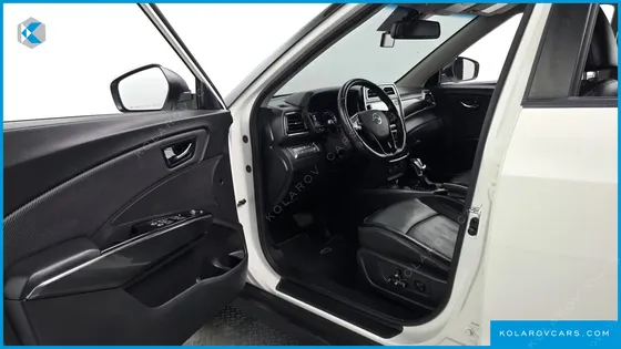 KGM - SSANGYONG TIVOLI GASOLINE 1.5 2WD