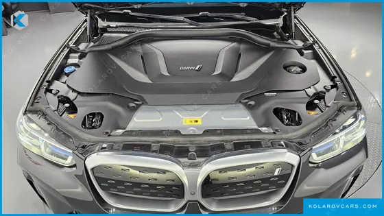 BMW IX3 M SPORTS