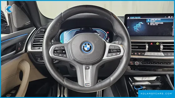 BMW IX3 M SPORTS