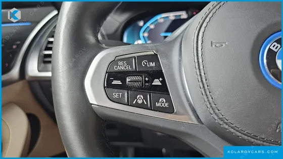 BMW IX3 M SPORTS