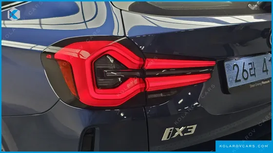 BMW IX3 M SPORTS
