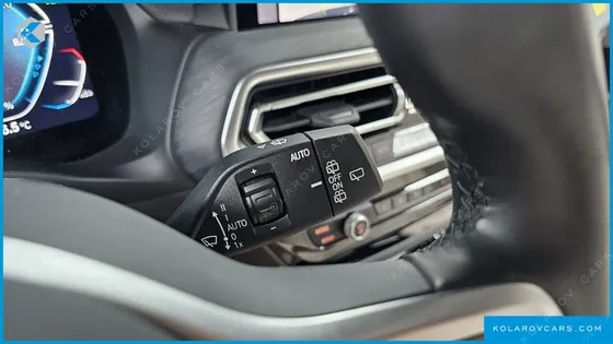 BMW IX3 M SPORTS