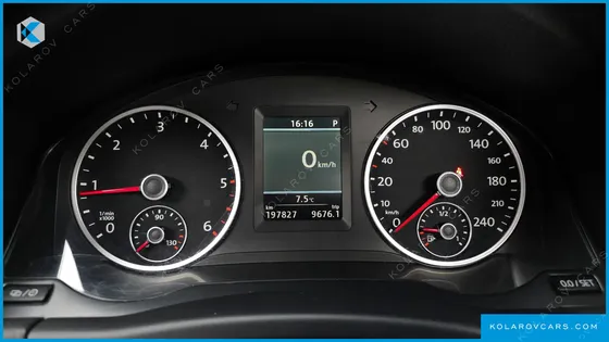 VOLKSWAGEN TIGUAN 2.0 TDI R-LINE