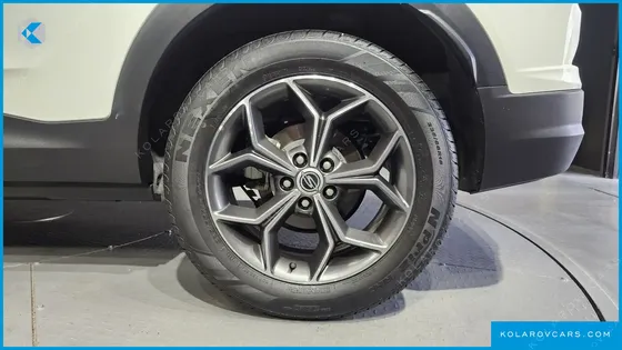 KGM - SSANGYONG KORANDO GASOLINE 1.5 2WD C7
