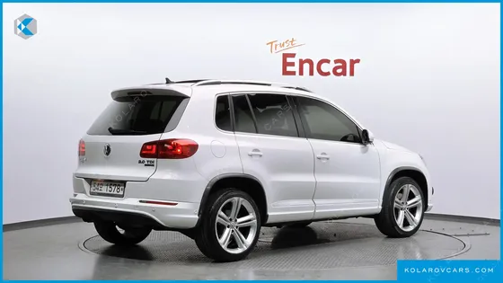 VOLKSWAGEN TIGUAN 2.0 TDI R-LINE