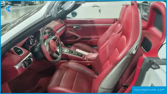PORSCHE 718 2.5 GTS