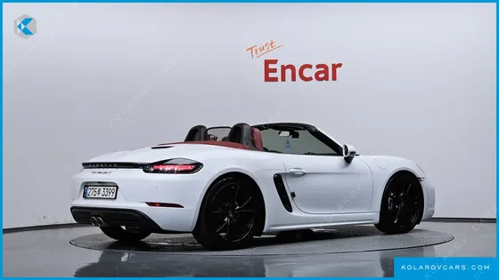 PORSCHE 718 2.0