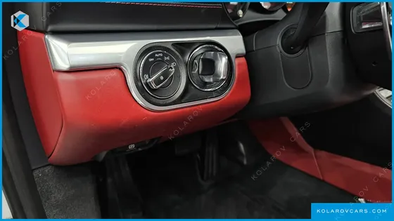 PORSCHE 718 2.0