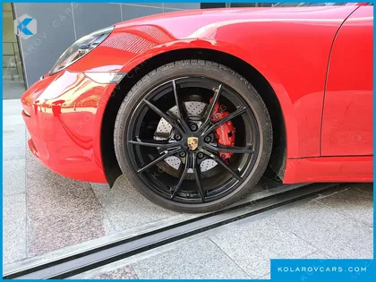 PORSCHE 718 S 2.5