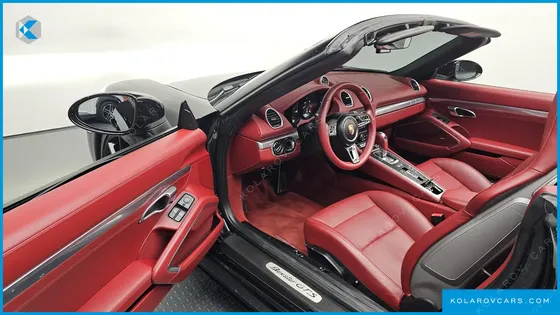 PORSCHE 718 2.5 GTS