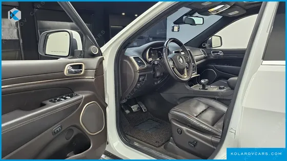 JEEP CHEROKEE 3.0 DIESEL OVERLAND SUMMIT