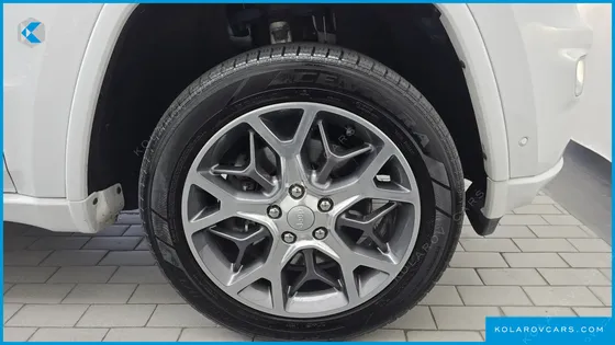 JEEP CHEROKEE 3.0 DIESEL OVERLAND
