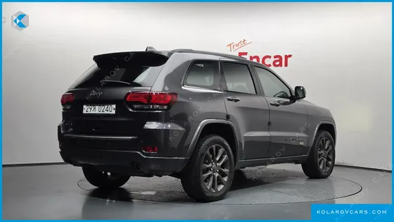 JEEP CHEROKEE 3.0 DIESEL 75TH SPECIAL EDITION
