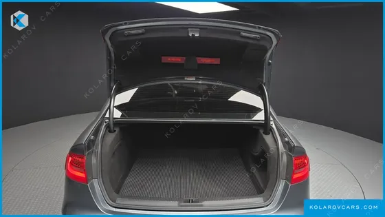 AUDI A4 30 TDI DYNAMIC