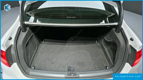 AUDI A4 30 TDI DYNAMIC