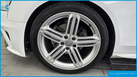 AUDI A4 30 TDI LIMITED EDITION