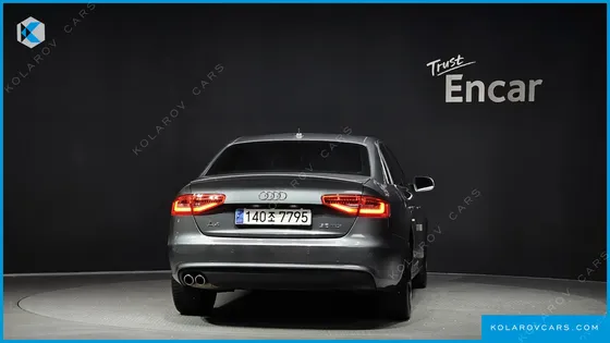 AUDI A4 30 TDI DYNAMIC
