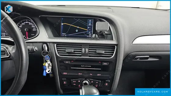 AUDI A4 30 TDI DYNAMIC