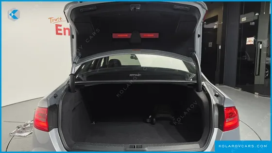 AUDI A4 30 TDI