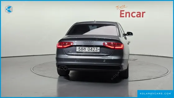 AUDI A4 35 TDI QUATTRO DYNAMIC