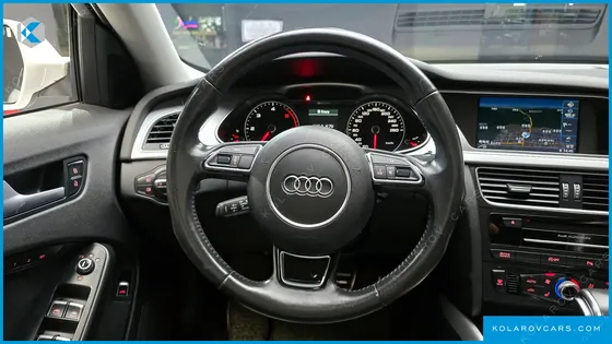 AUDI A4 30 TDI DYNAMIC
