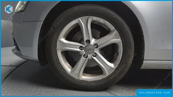 AUDI A4 30 TDI