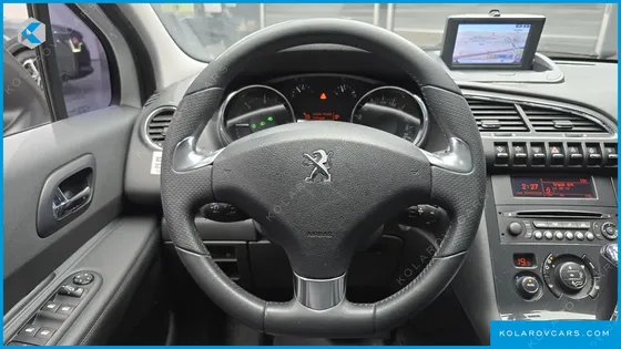 PEUGEOT 3008 2.0 HDI