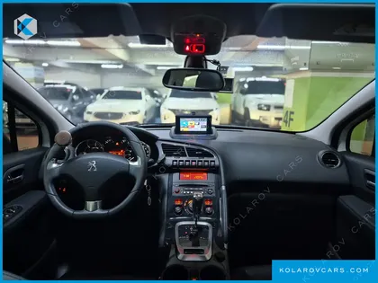 PEUGEOT 3008 2.0 HDI