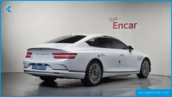 GENESIS G80 E-AWD