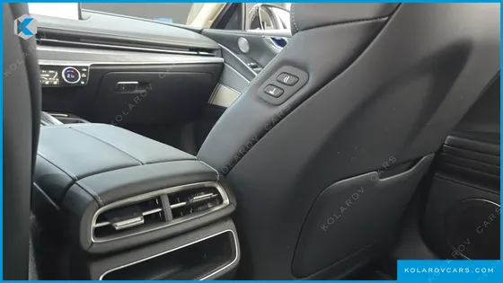 GENESIS G80 E-AWD