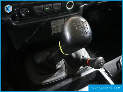 LAND ROVER DEFENDER 110