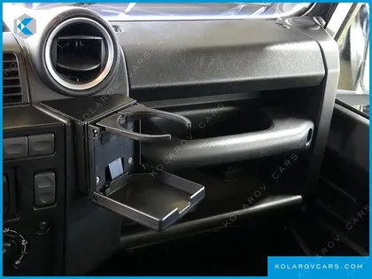 LAND ROVER DEFENDER 110