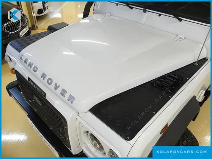 LAND ROVER DEFENDER 110